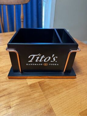 Titos Vodka Black & Copper Bar Caddy